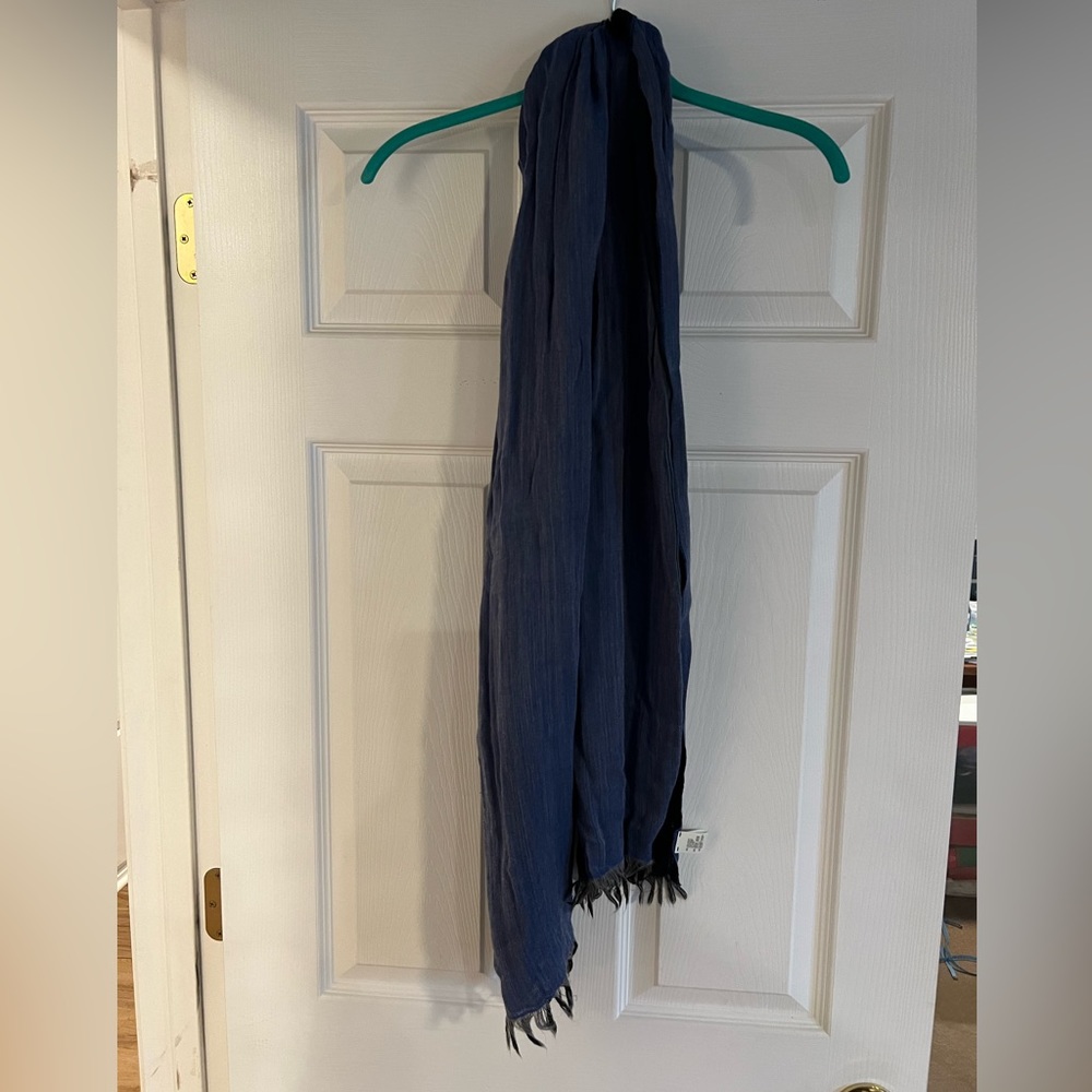 Navy Ombré Crinkle Scarf.